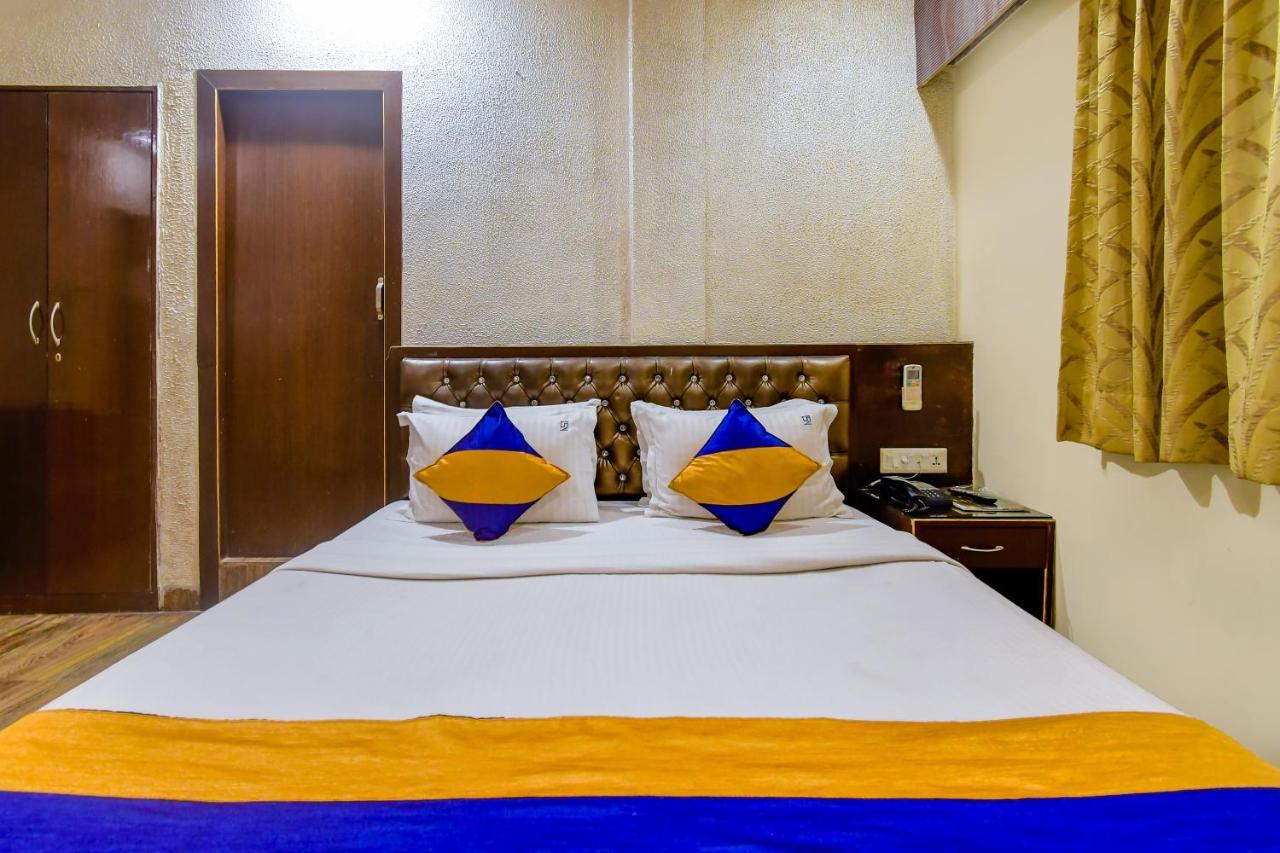 Hotel N S International Kolkata Exterior photo