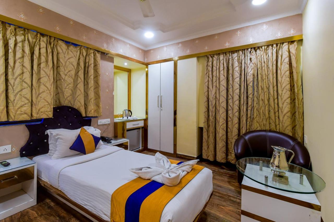 Hotel N S International Kolkata Exterior photo